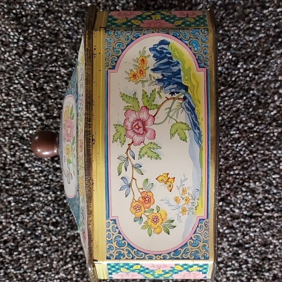 Storage & Organization Vintage Metal Tea Tin Poshmark